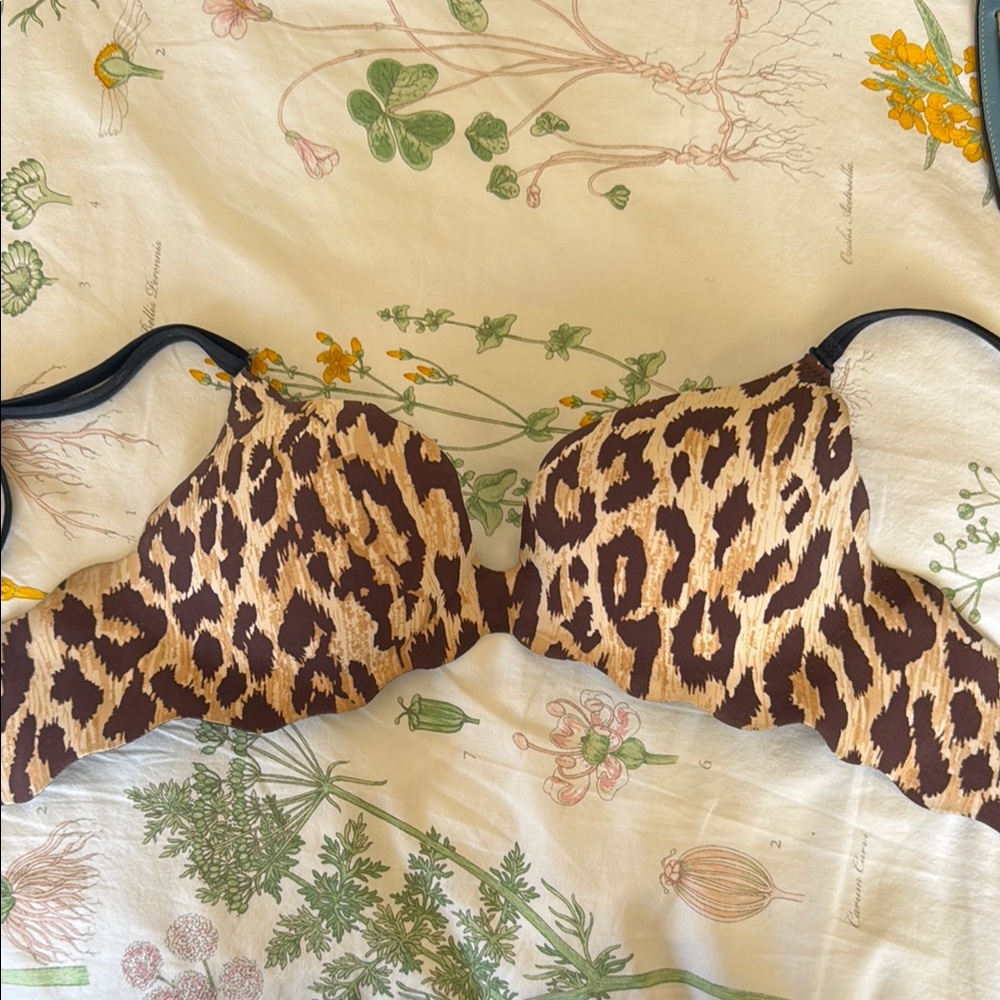 Victoria's Secret Brown and Black Leopard Print Bra